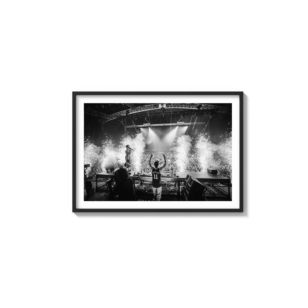 Chainsmokers in Melbourne